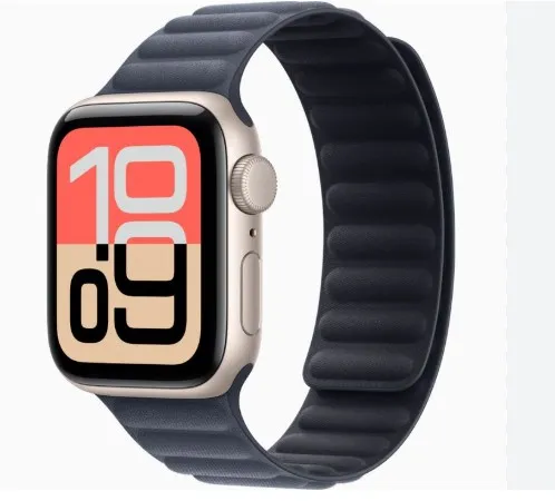 Apple Watch SE3 40mm GPS アルミニウムケース/マグネティックリンク